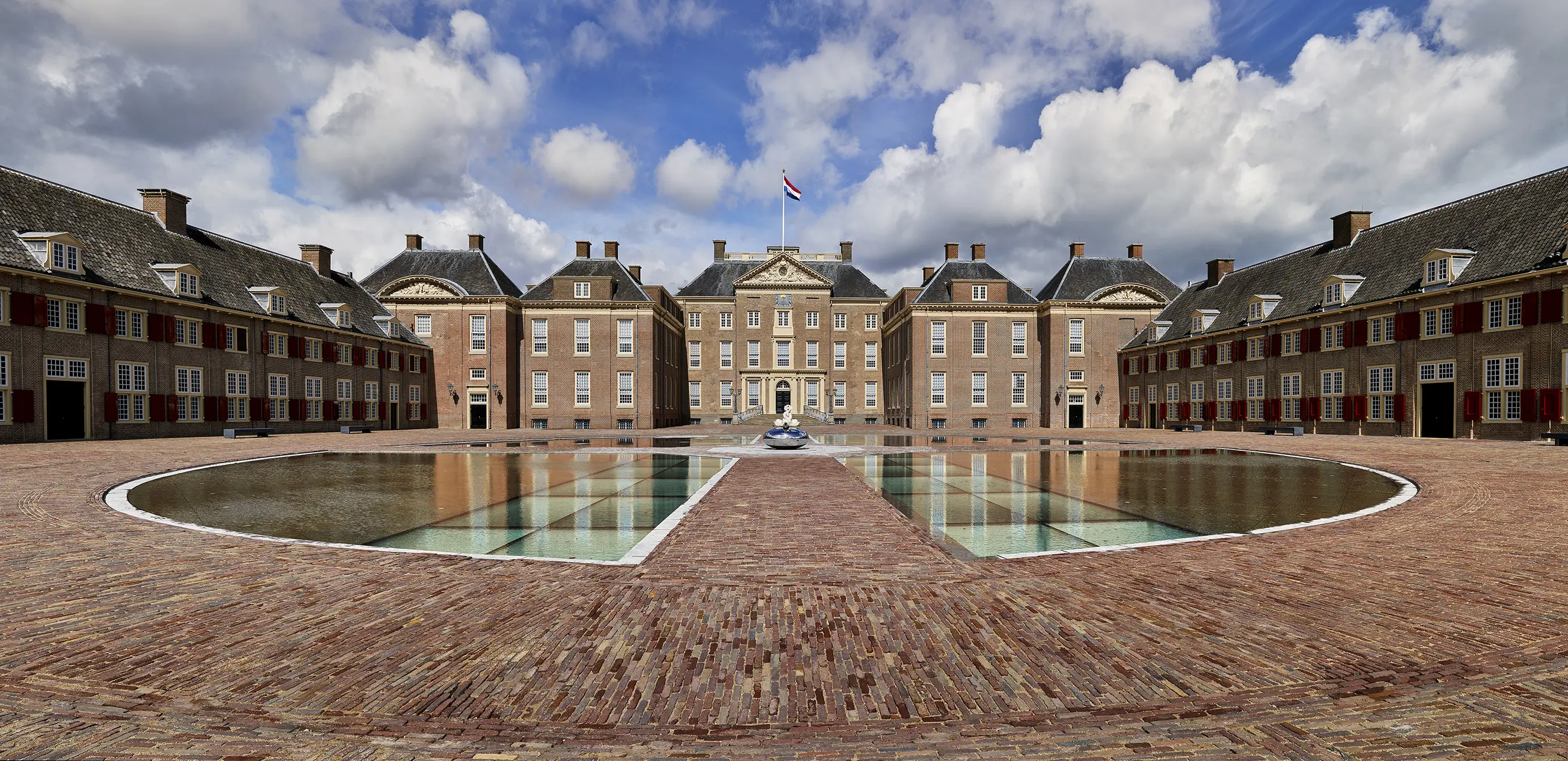 Bassecour Paleis Het Loo 810 A6962 med res final